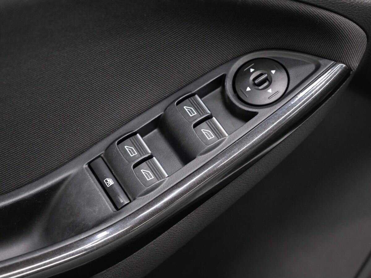 Купить Ford Focus с пробегом. Фото: #17