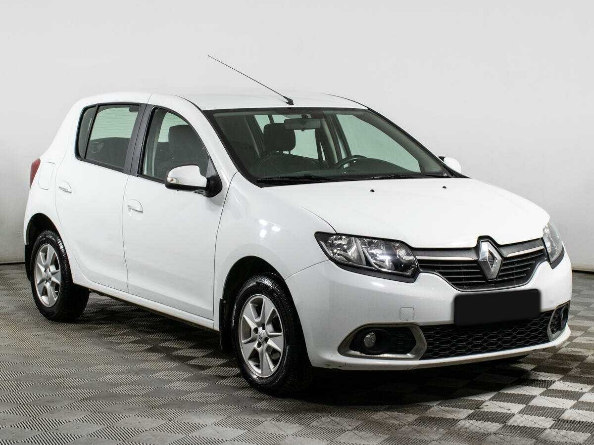 Купить Renault Sandero с пробегом. Фото: #2