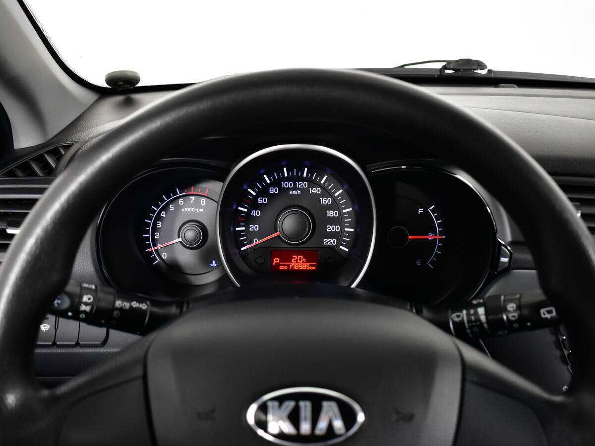 Купить Kia Rio с пробегом. Фото: #10