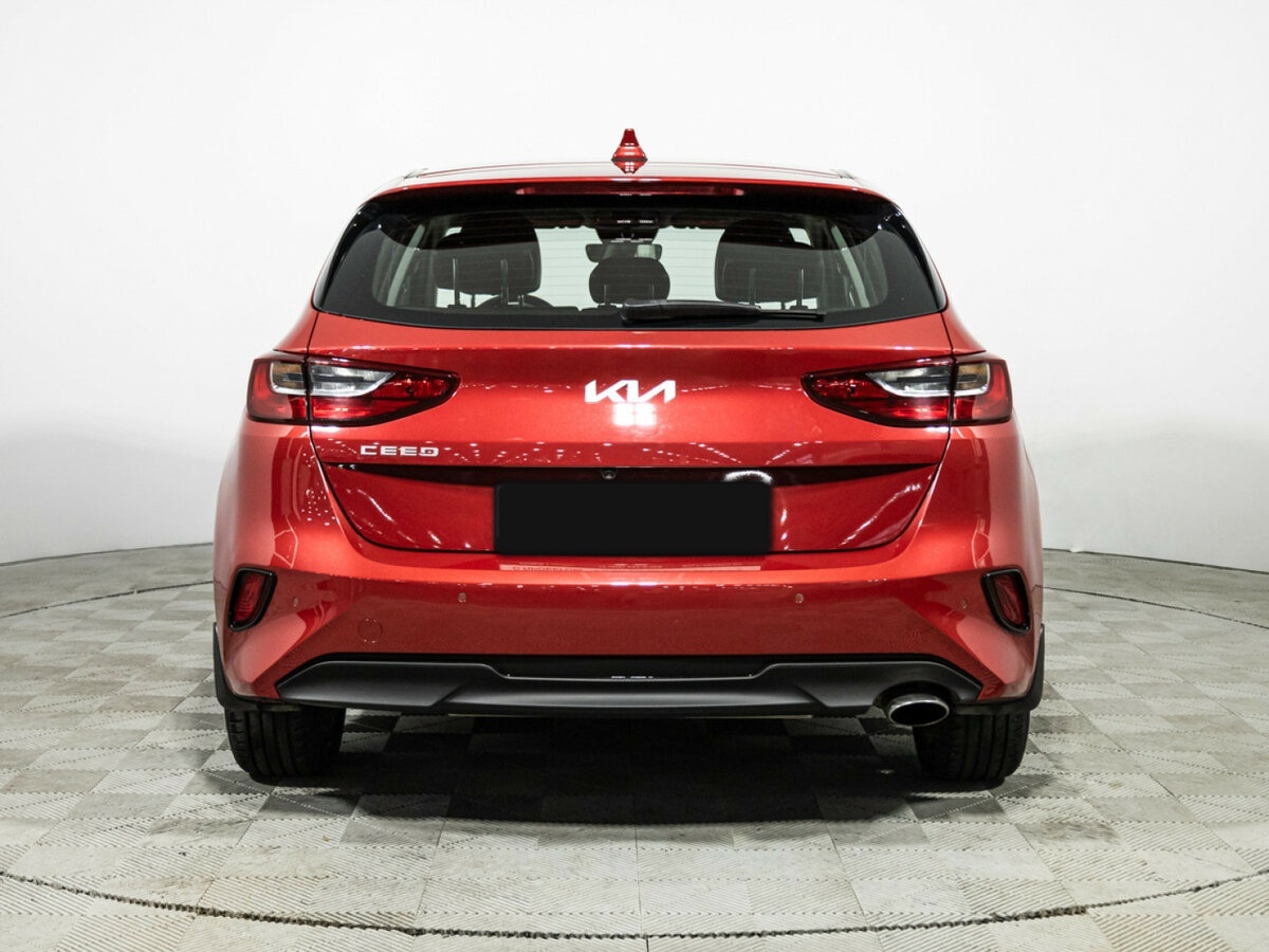 Купить Kia Ceed с пробегом. Фото: #5