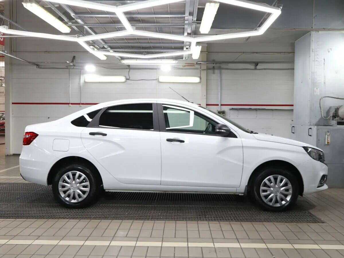Купить Lada (ВАЗ) Vesta с пробегом. Фото: #3