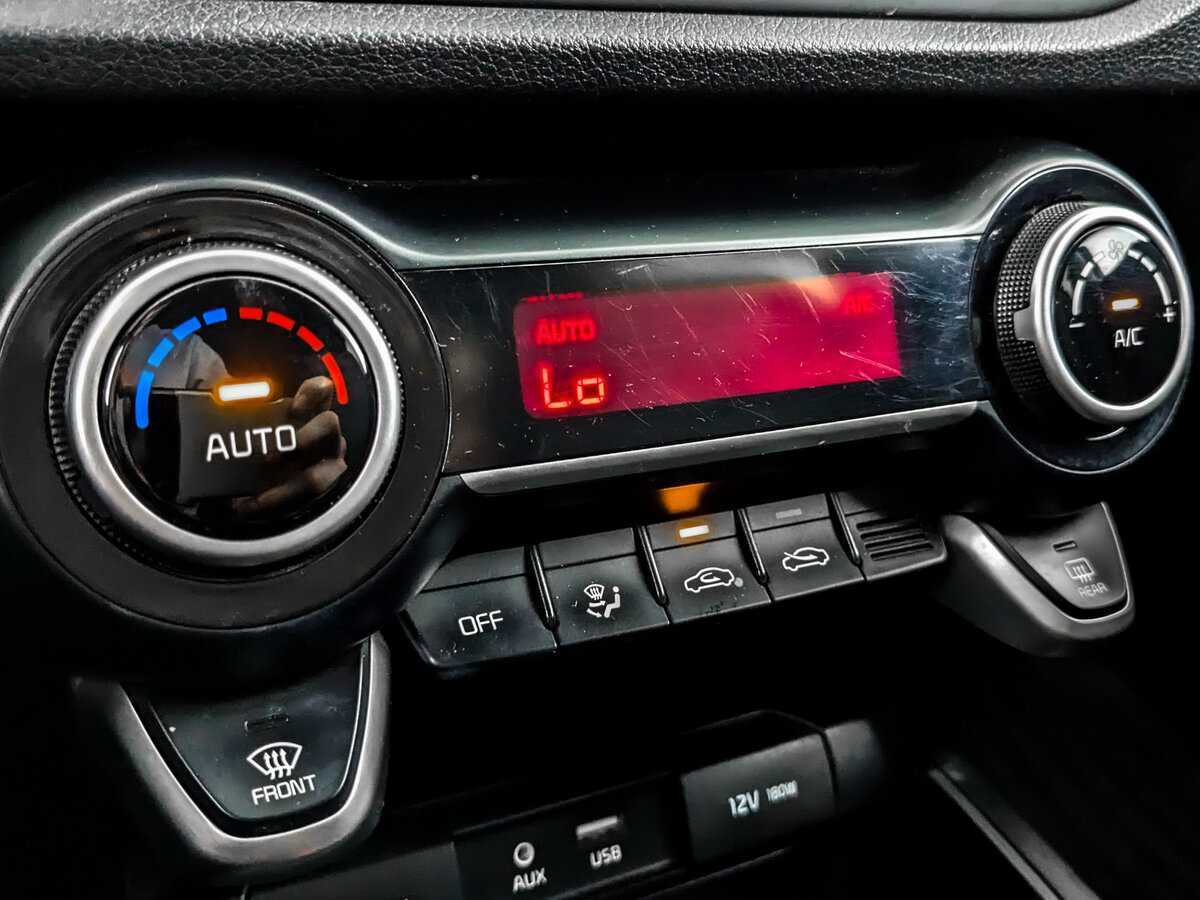 Купить Kia Rio с пробегом. Фото: #20