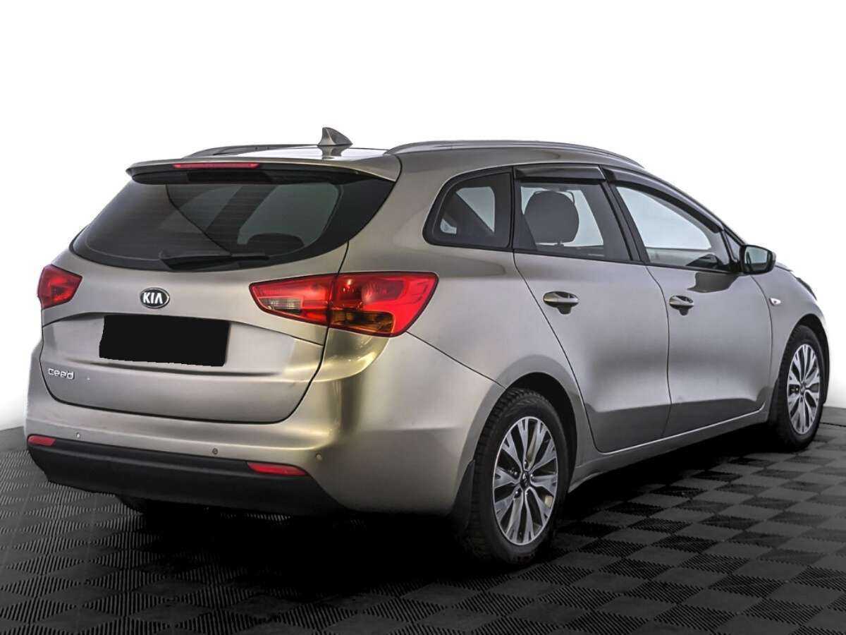 Купить Kia Ceed с пробегом. Фото: #4