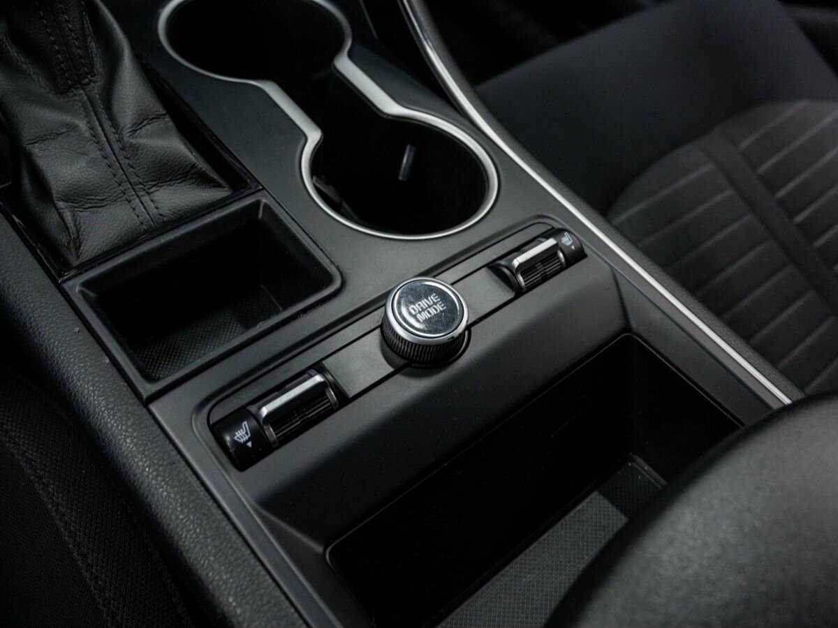 Купить Kia K5 с пробегом. Фото: #16