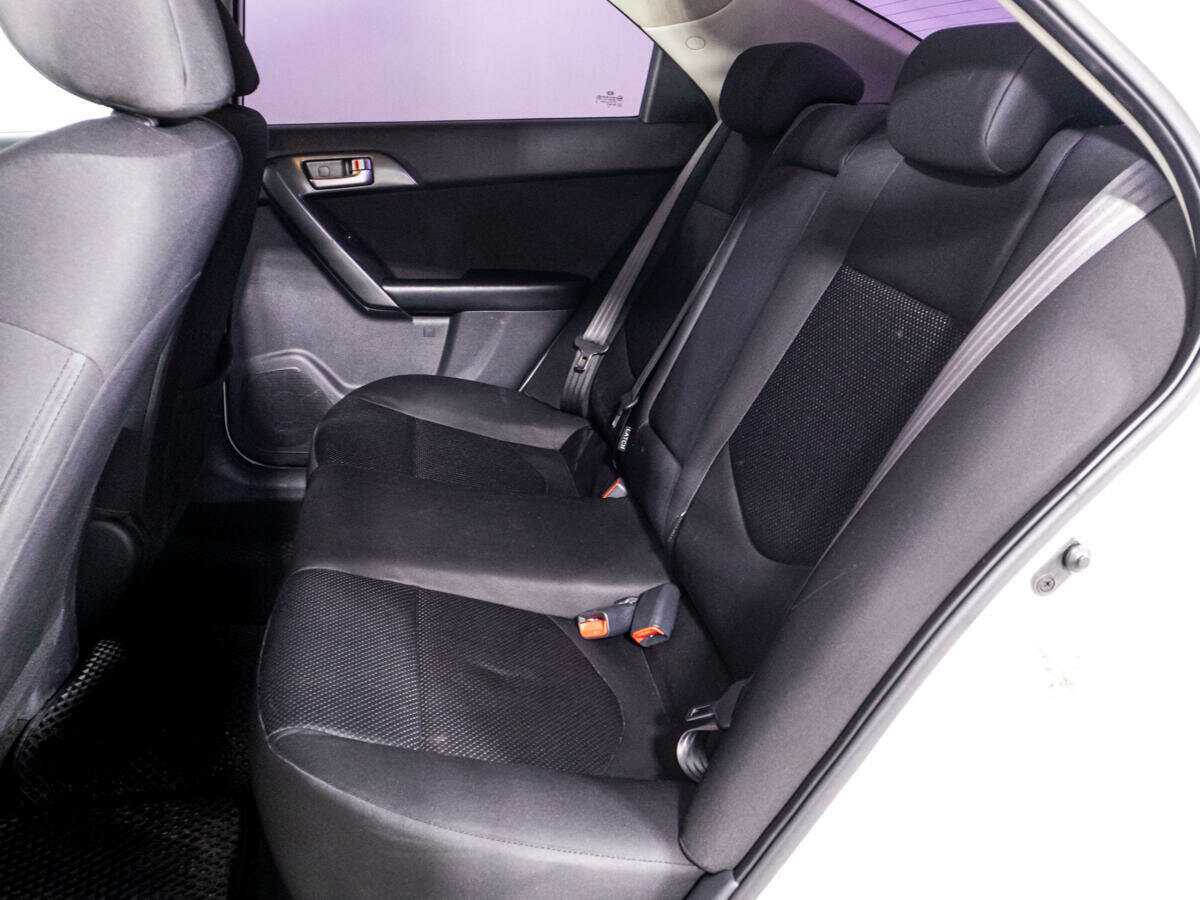 Купить Kia Cerato с пробегом. Фото: #9