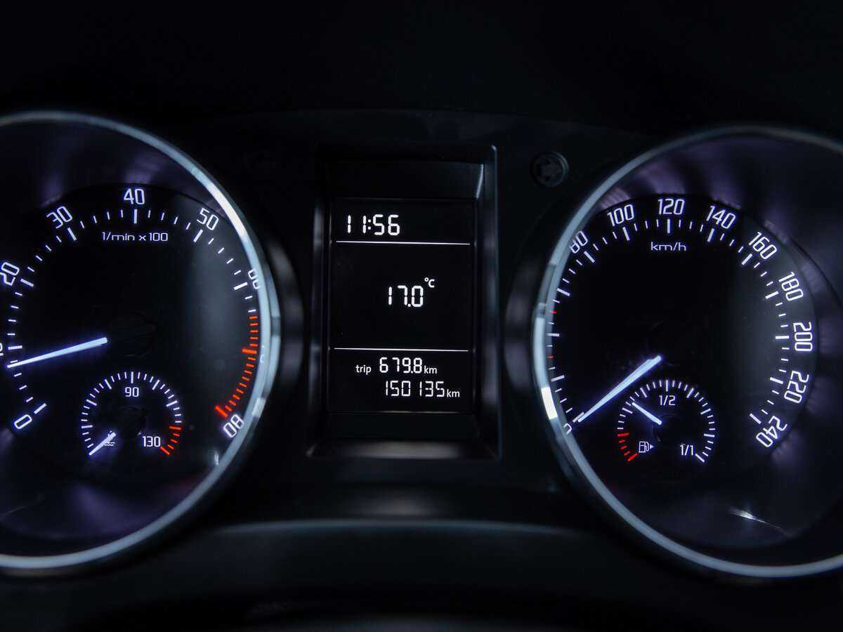 Купить Skoda Yeti с пробегом. Фото: #12