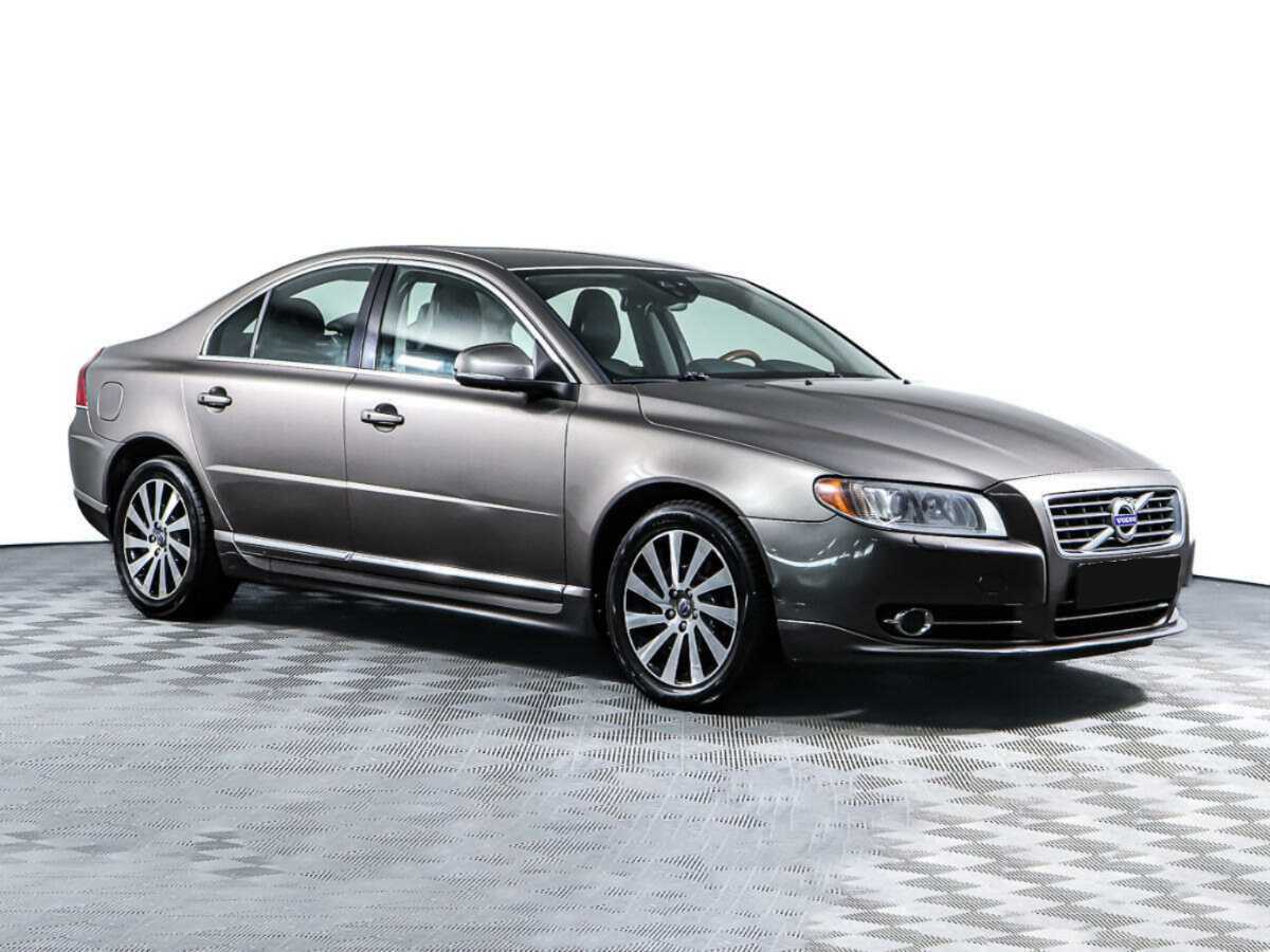 Купить Volvo S80 с пробегом. Фото: #2