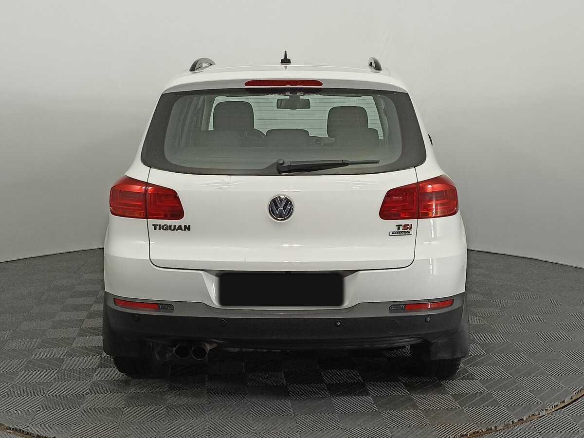 Купить Volkswagen Tiguan с пробегом. Фото: #5