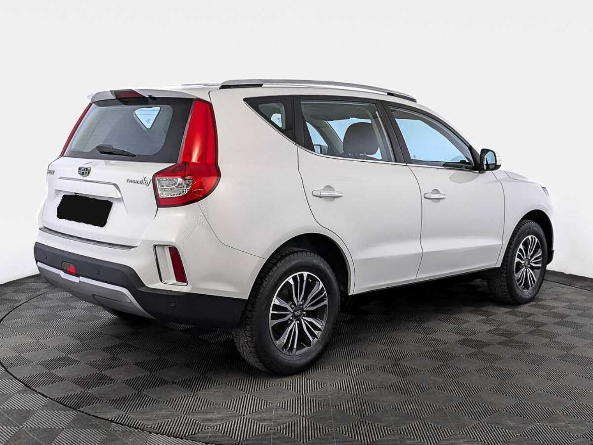 Купить Geely Emgrand X7 с пробегом. Фото: #4
