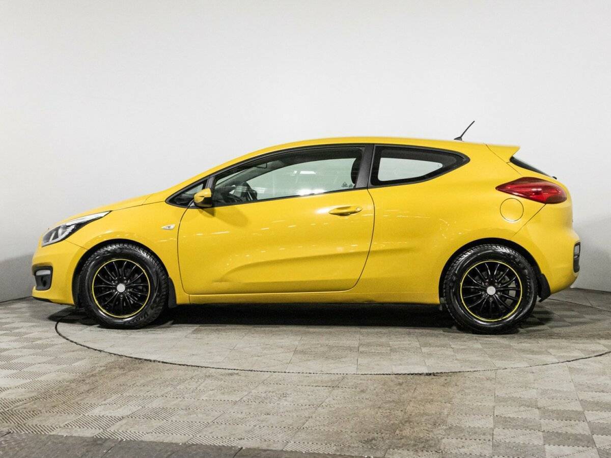 Купить Kia Ceed с пробегом. Фото: #7