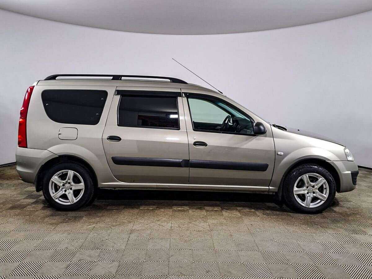 Купить Lada (ВАЗ) Largus с пробегом. Фото: #3