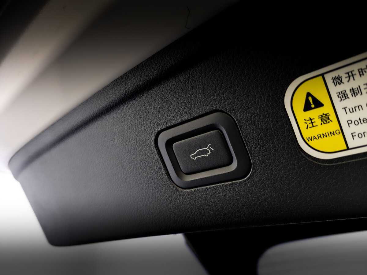 Купить FAW Bestune B70 с пробегом. Фото: #21