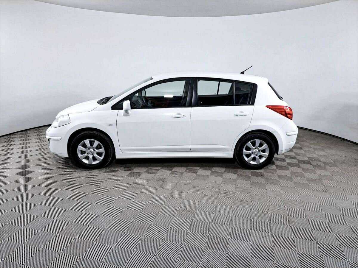 Купить Nissan Tiida с пробегом. Фото: #7