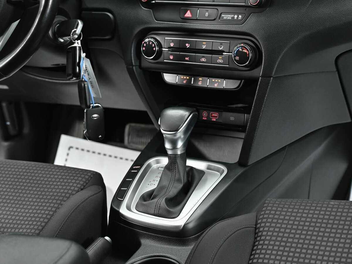 Купить Kia Ceed с пробегом. Фото: #10