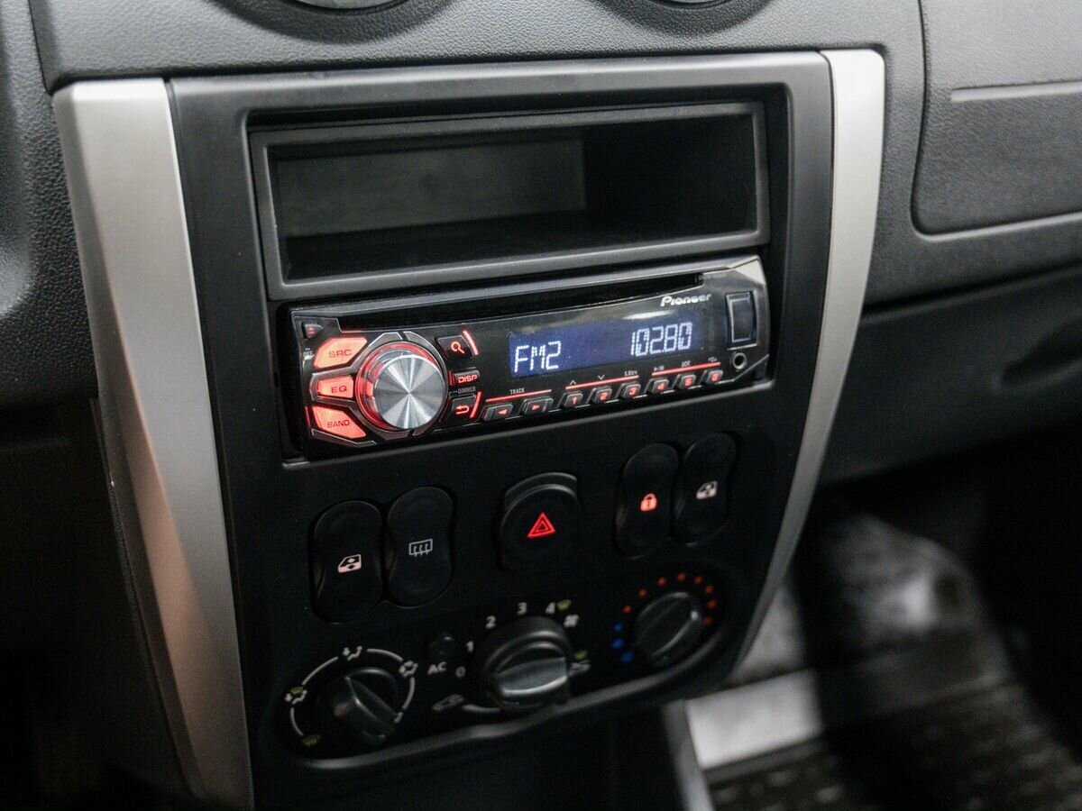 Купить Nissan Almera с пробегом. Фото: #16