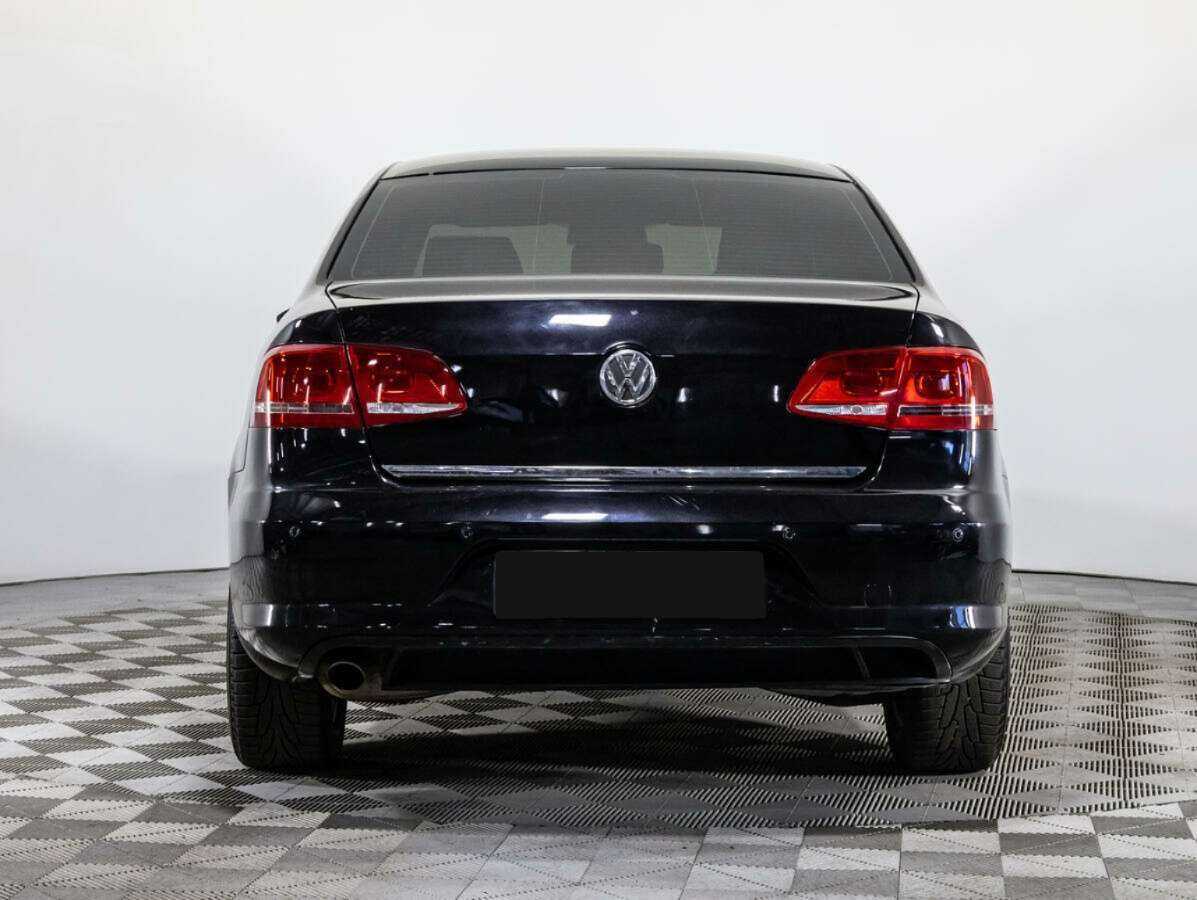 Купить Volkswagen Passat с пробегом. Фото: #4
