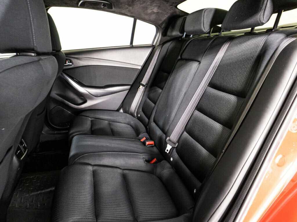Купить Mazda 6 с пробегом. Фото: #9