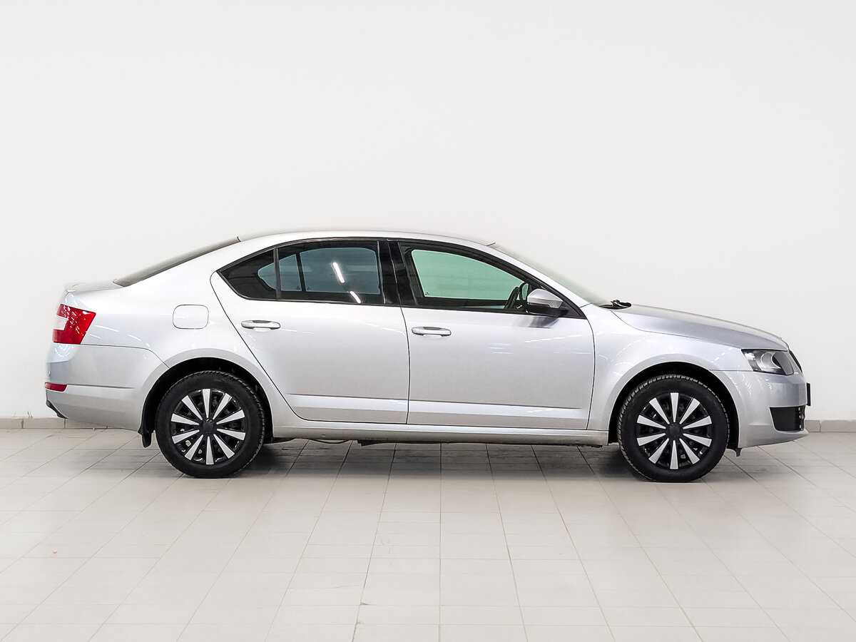 Купить Skoda Octavia с пробегом. Фото: #3