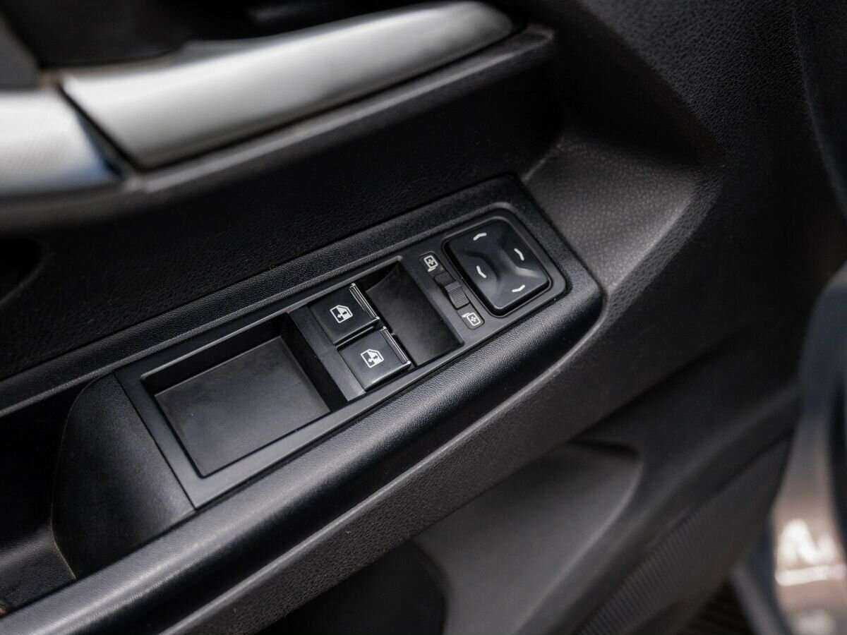 Купить Lada (ВАЗ) Vesta с пробегом. Фото: #14