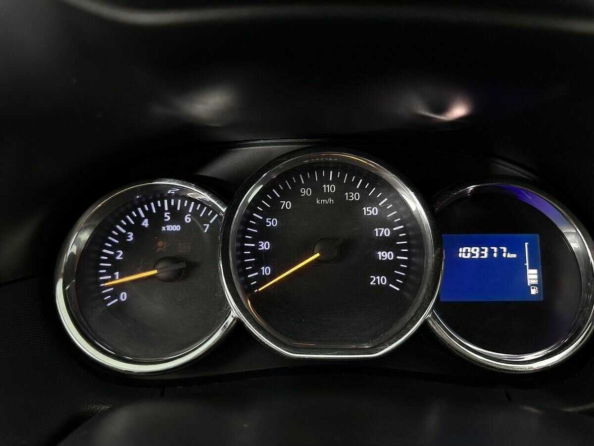 Купить Renault Duster с пробегом. Фото: #10