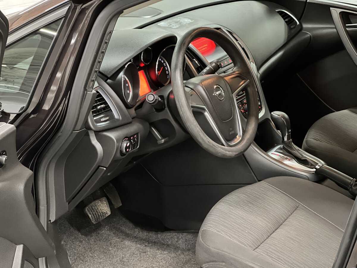 Купить Opel Astra с пробегом. Фото: #15