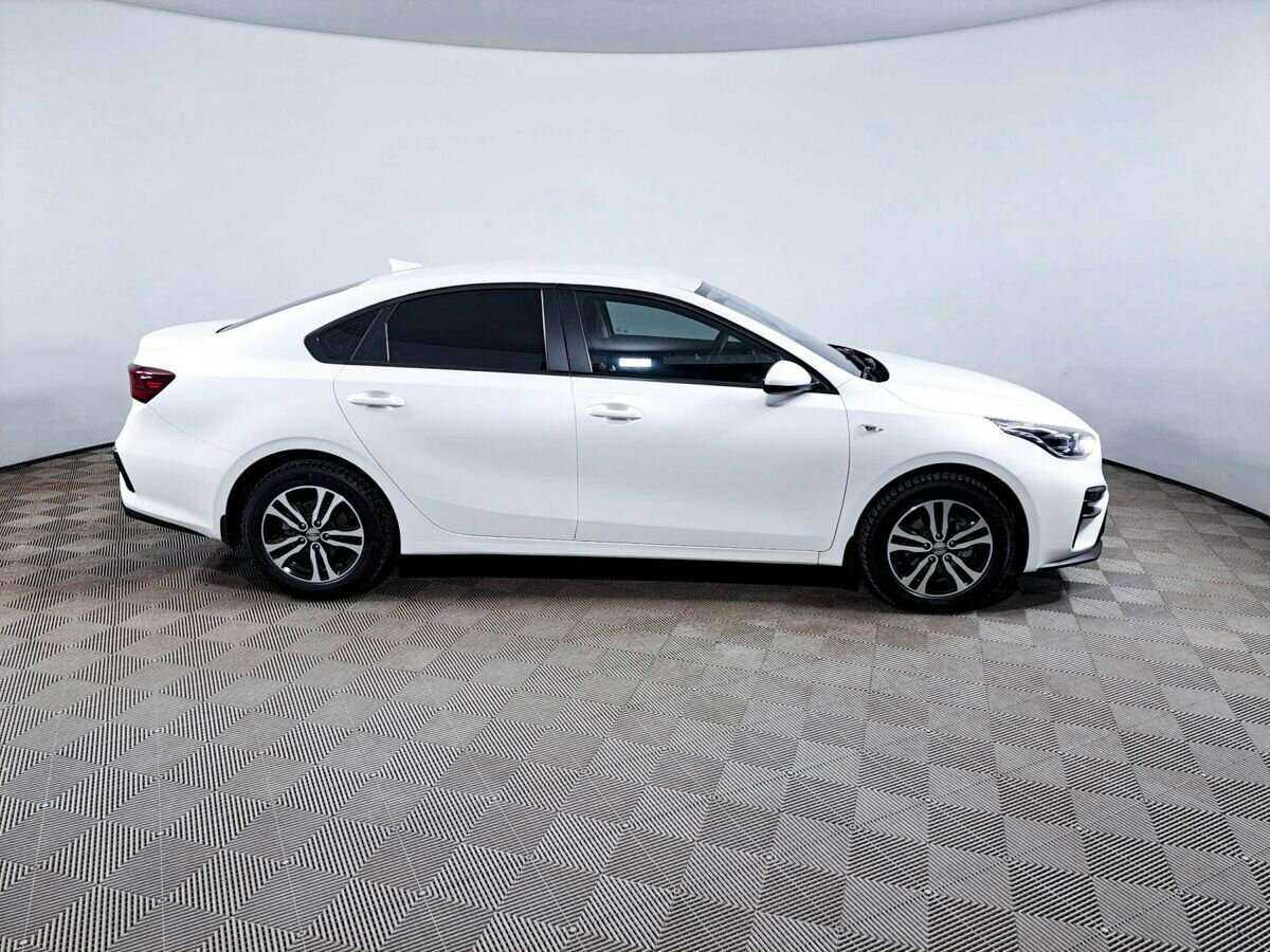 Купить Kia Cerato с пробегом. Фото: #3