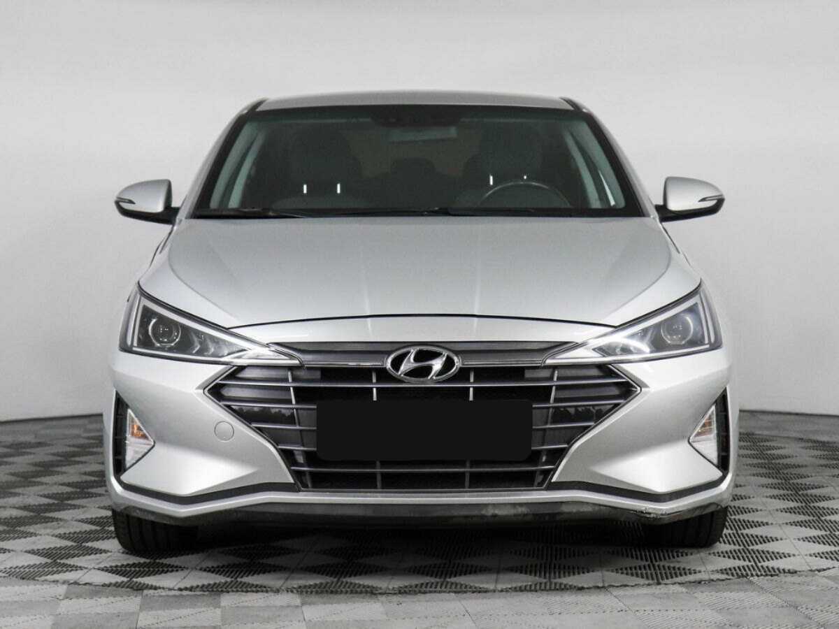 Купить Hyundai Elantra с пробегом. Фото: #1