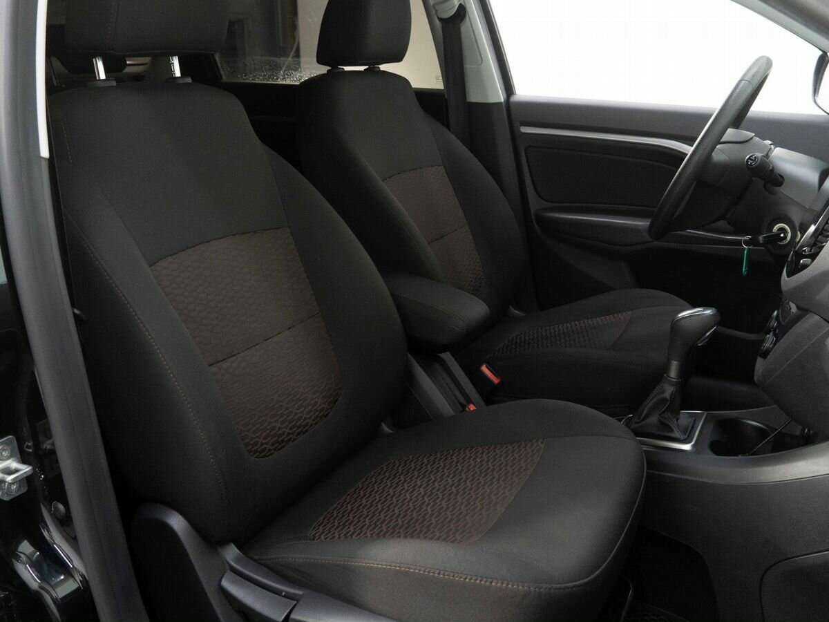 Купить Lada (ВАЗ) Vesta с пробегом. Фото: #11