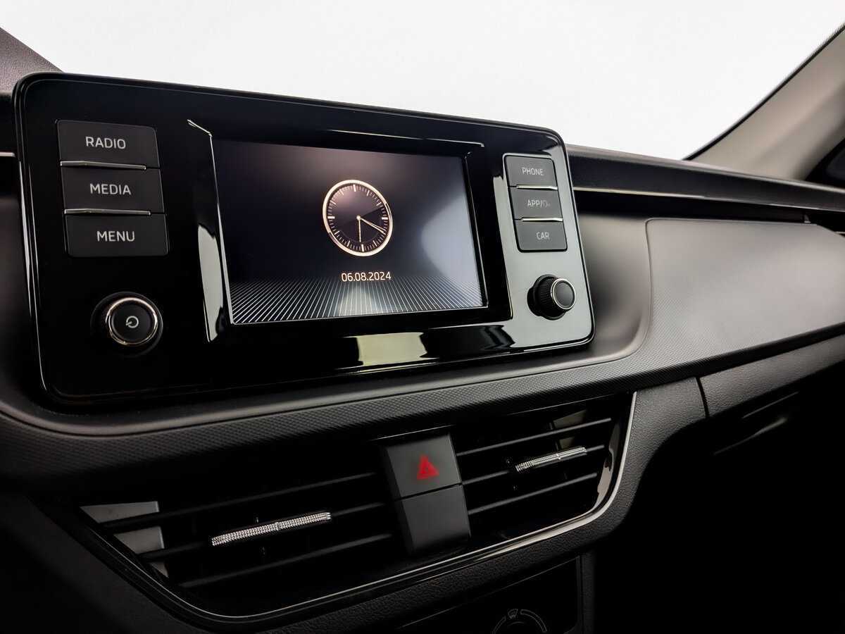 Купить Skoda Rapid с пробегом. Фото: #22