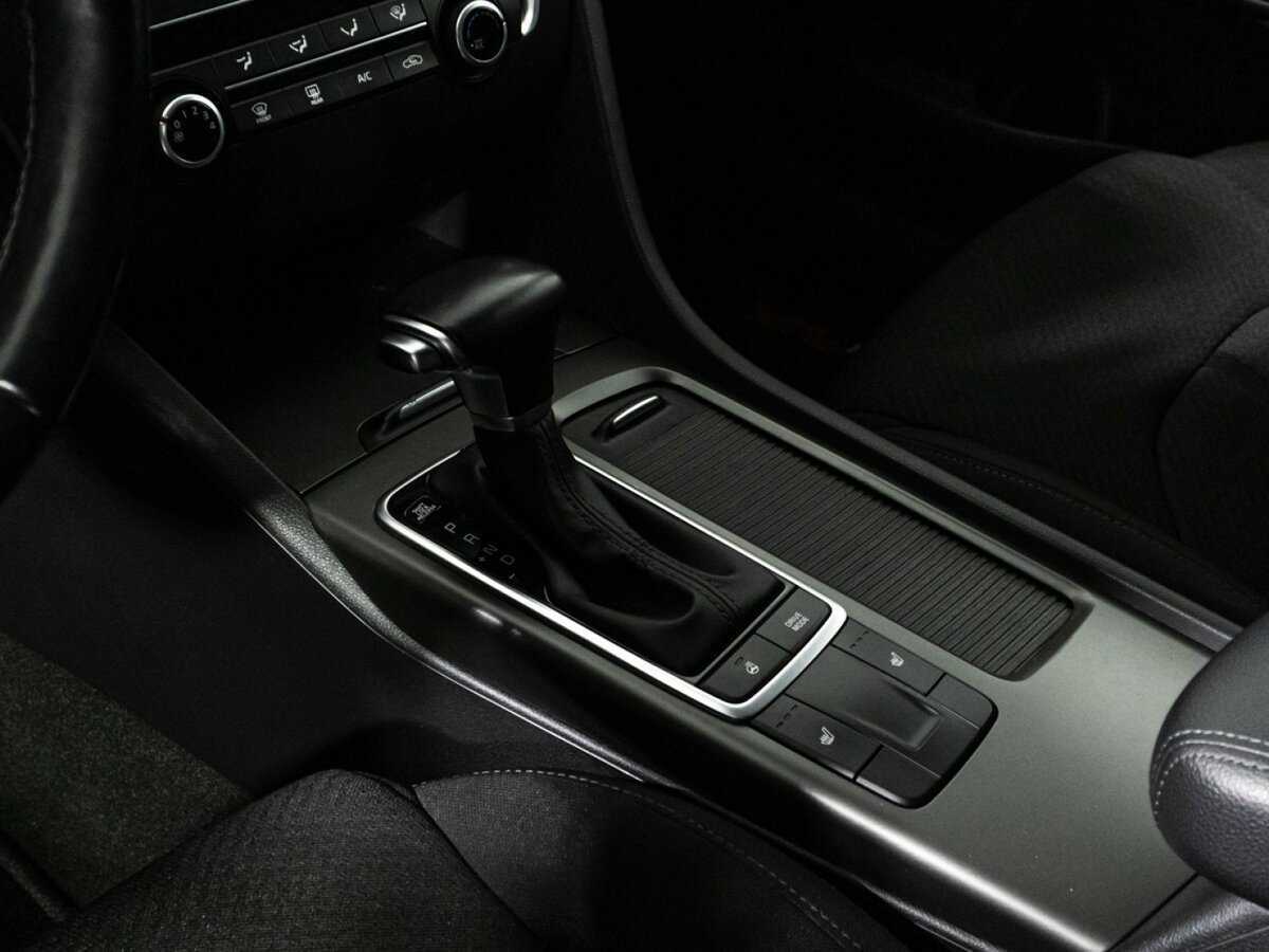 Купить Kia Optima с пробегом. Фото: #17