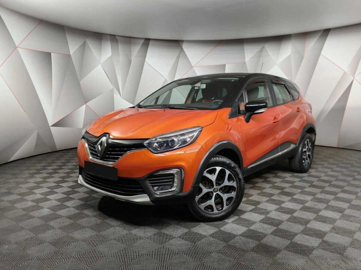 Купить Renault Kaptur с пробегом. Посмотреть фото