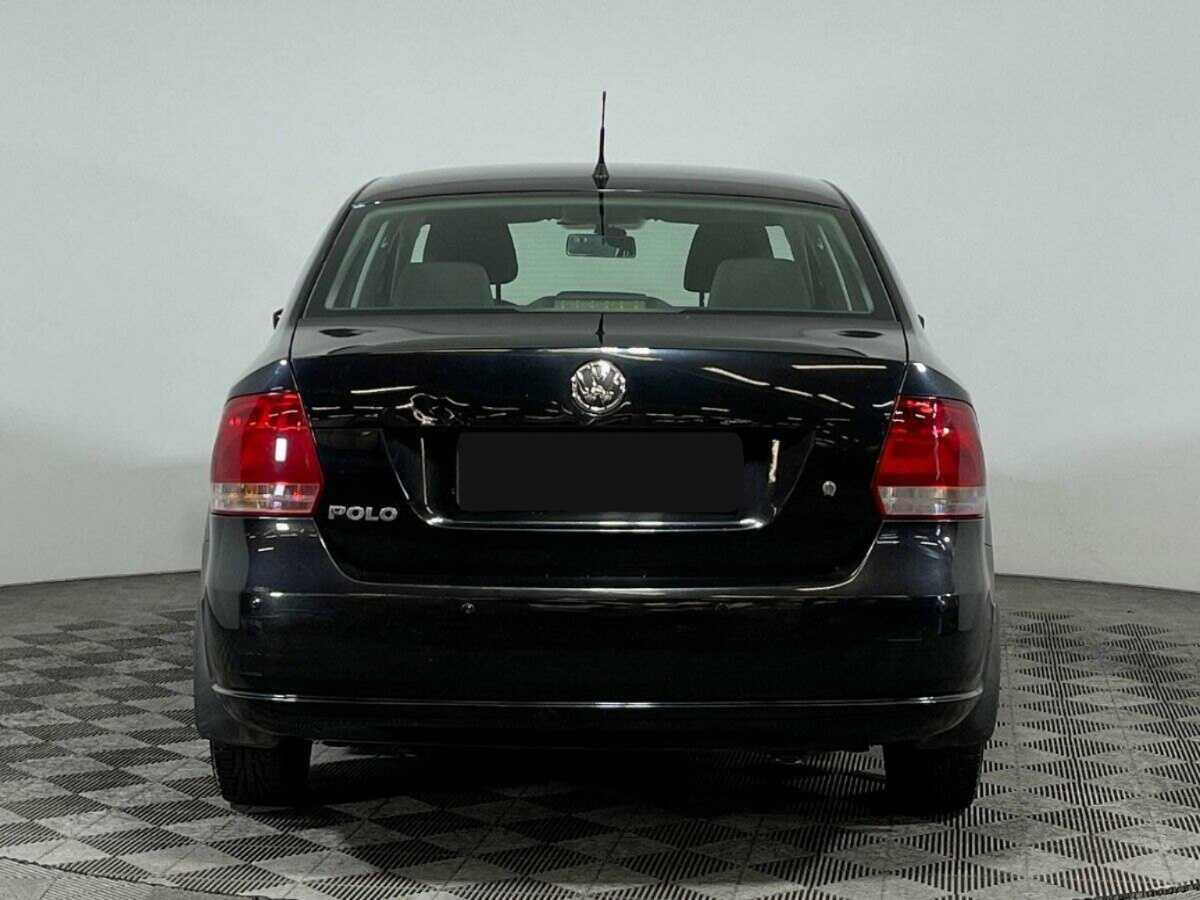 Купить Volkswagen Polo с пробегом. Фото: #4