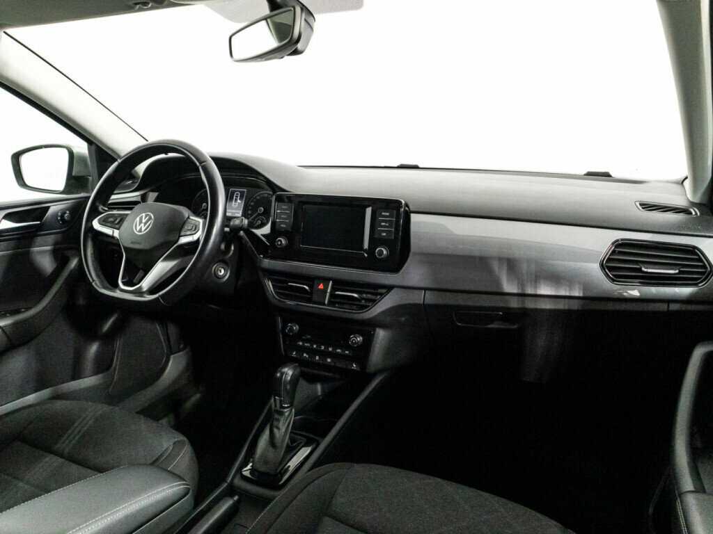 Купить Volkswagen Polo с пробегом. Фото: #8