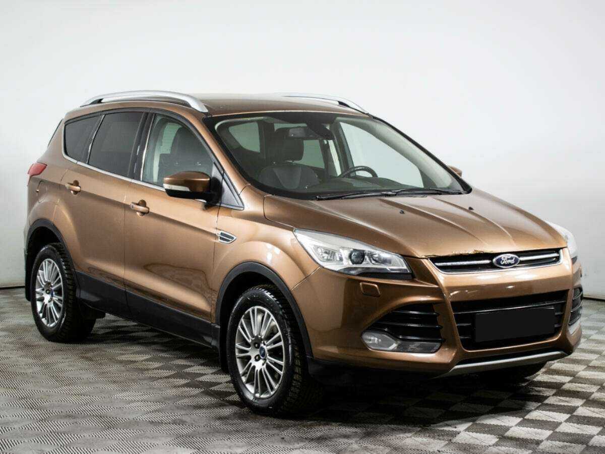 Купить Ford Kuga с пробегом. Фото: #2
