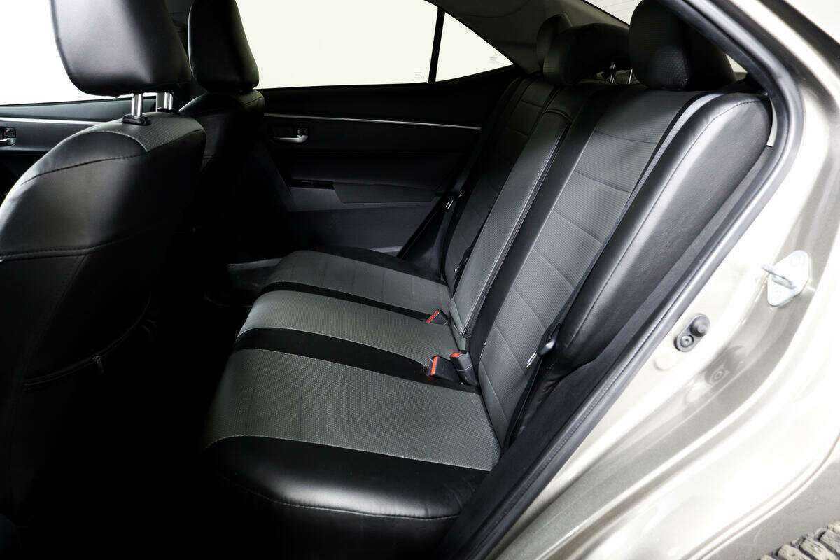 Купить Toyota Corolla с пробегом. Фото: #11