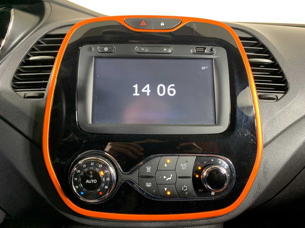 Купить Renault Kaptur с пробегом. Фото: #15