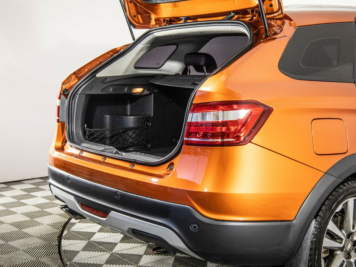 Купить Lada (ВАЗ) Vesta с пробегом. Фото: #8