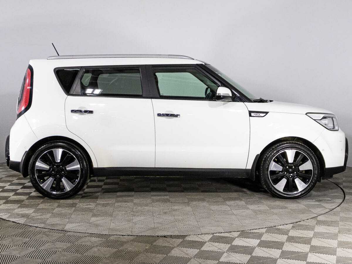 Купить Kia Soul с пробегом. Фото: #3