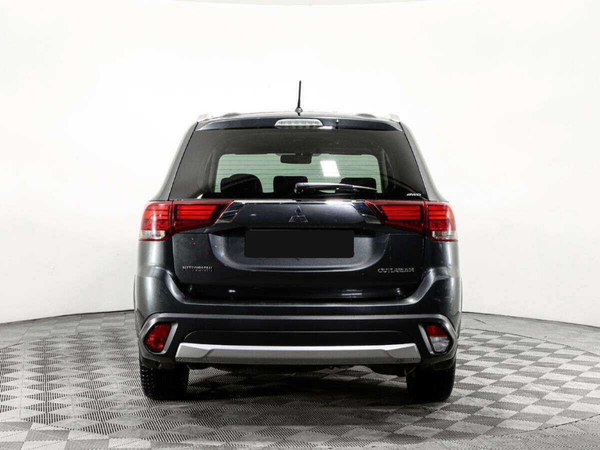 Купить Mitsubishi Outlander с пробегом. Фото: #5