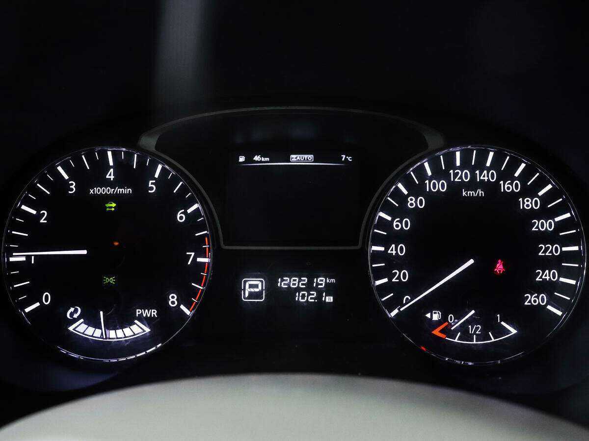 Купить Nissan Pathfinder с пробегом. Фото: #8