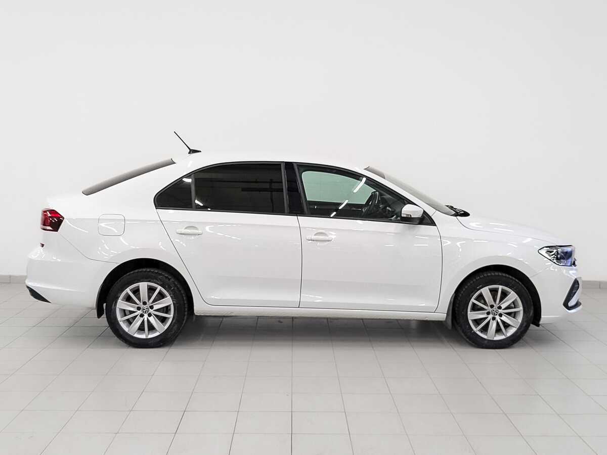 Купить Volkswagen Polo с пробегом. Фото: #3