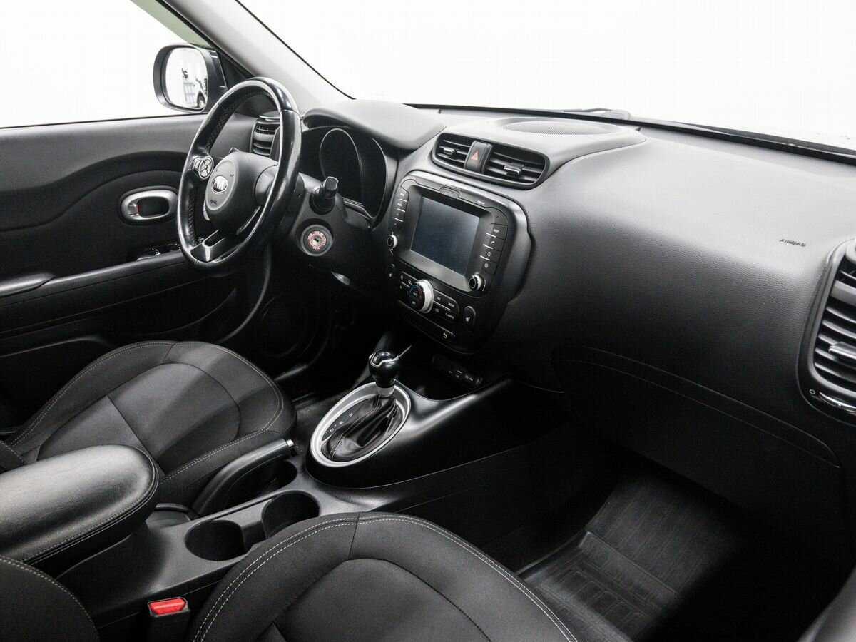 Купить Kia Soul с пробегом. Фото: #6