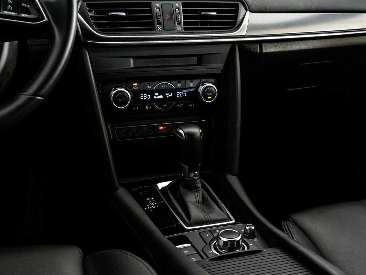 Купить Mazda CX-4 с пробегом. Фото: #12