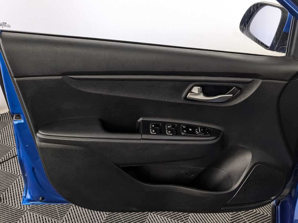 Купить Kia Rio с пробегом. Фото: #14