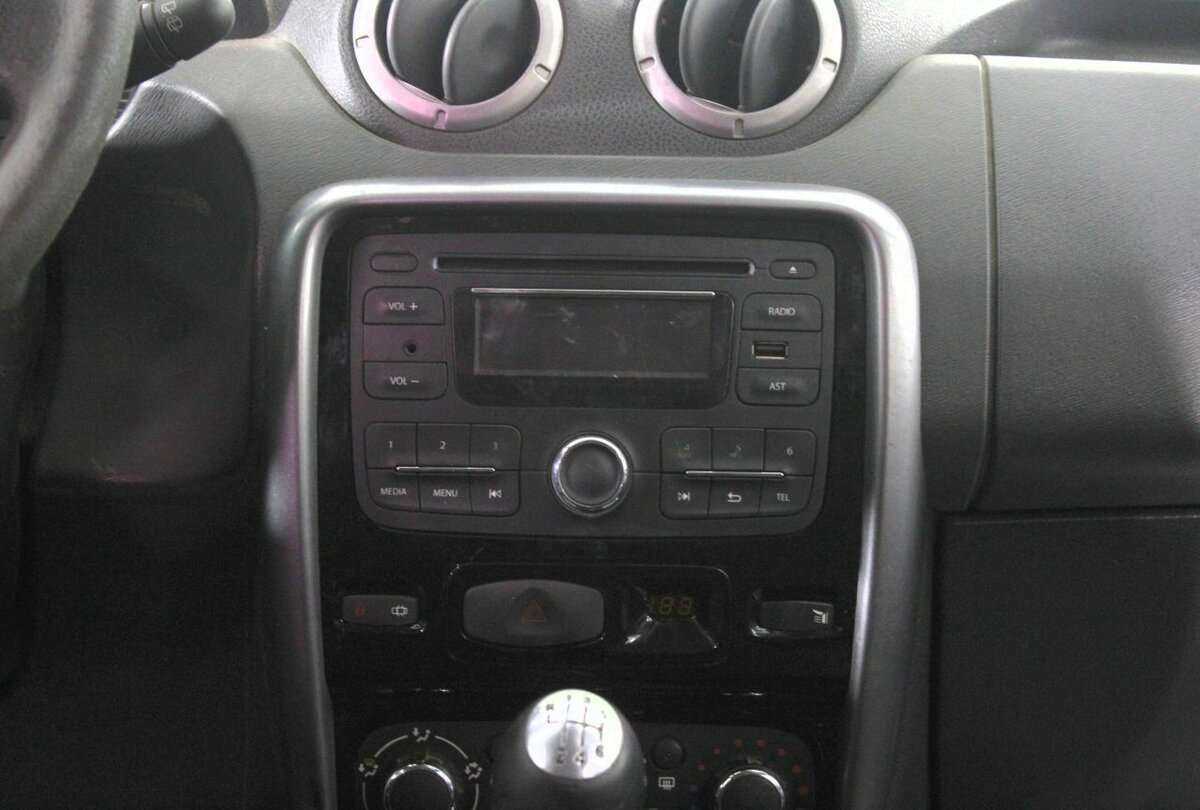 Купить Renault Duster с пробегом. Фото: #9