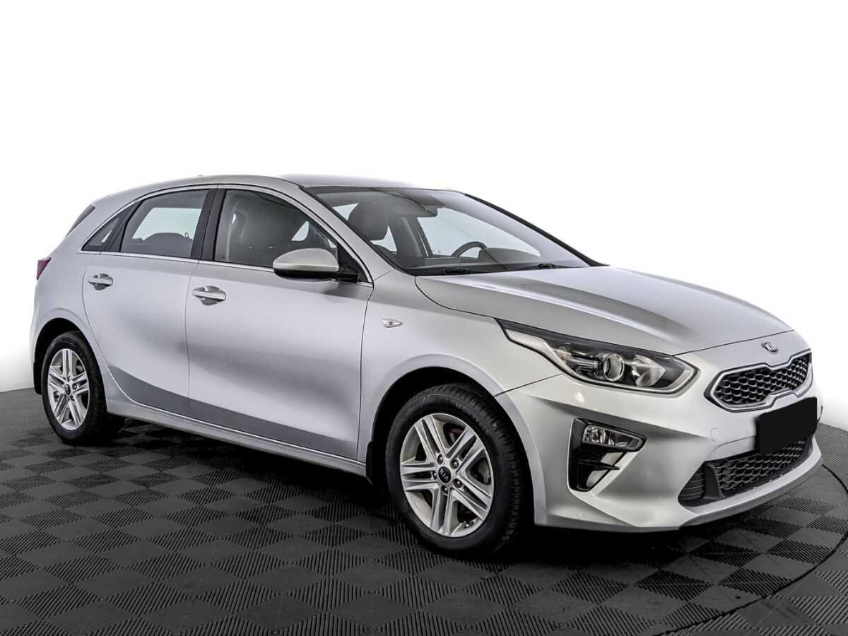 Купить Kia Ceed с пробегом. Фото: #2