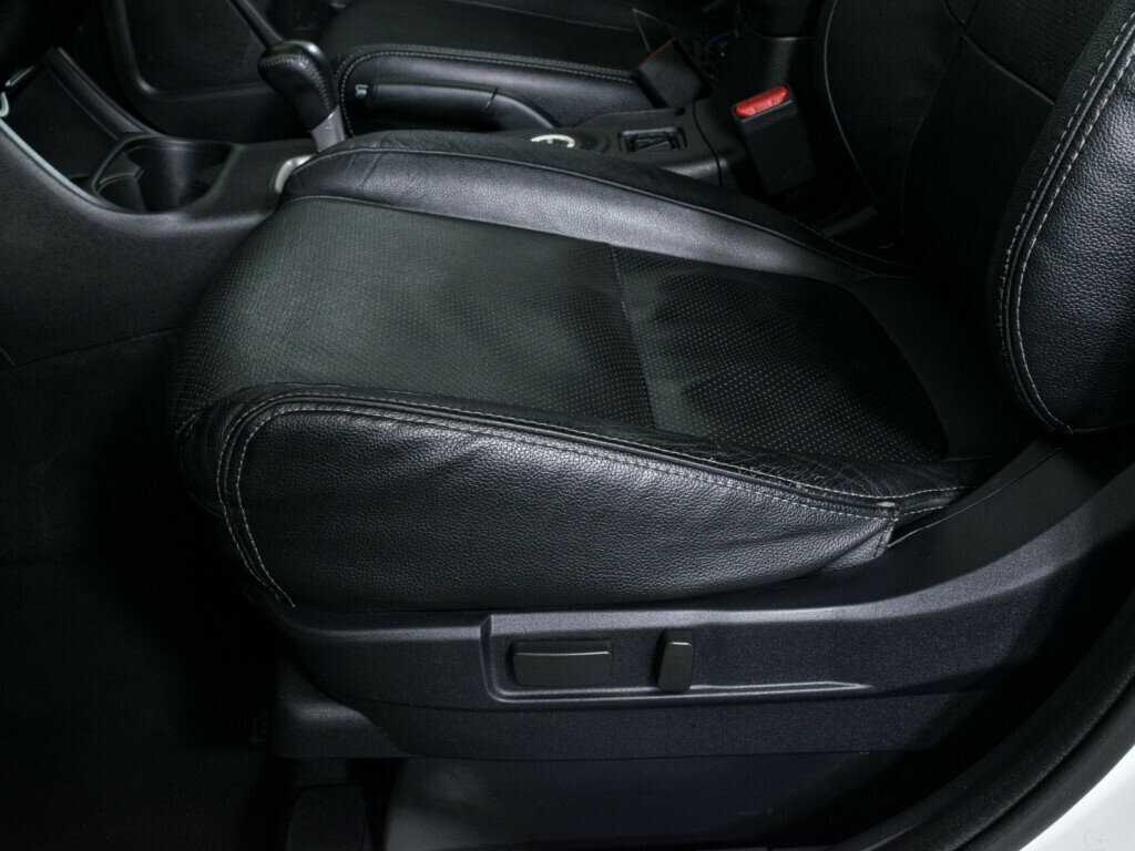 Купить Mitsubishi Outlander с пробегом. Фото: #14