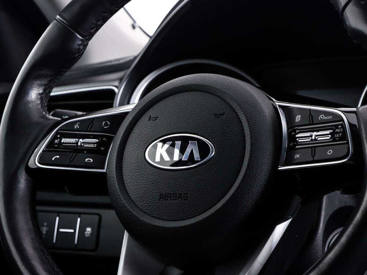 Купить Kia Ceed с пробегом. Фото: #9