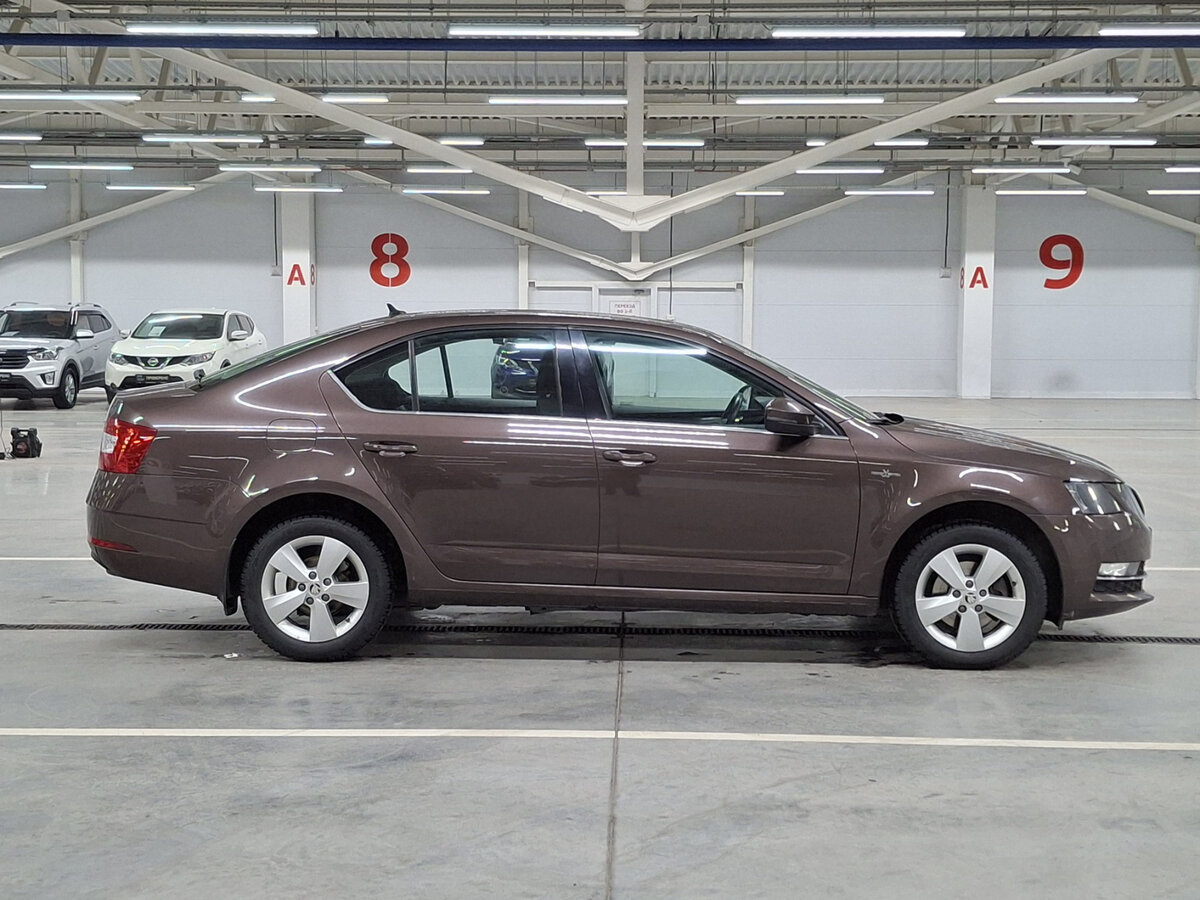 Купить Skoda Octavia с пробегом. Фото: #3