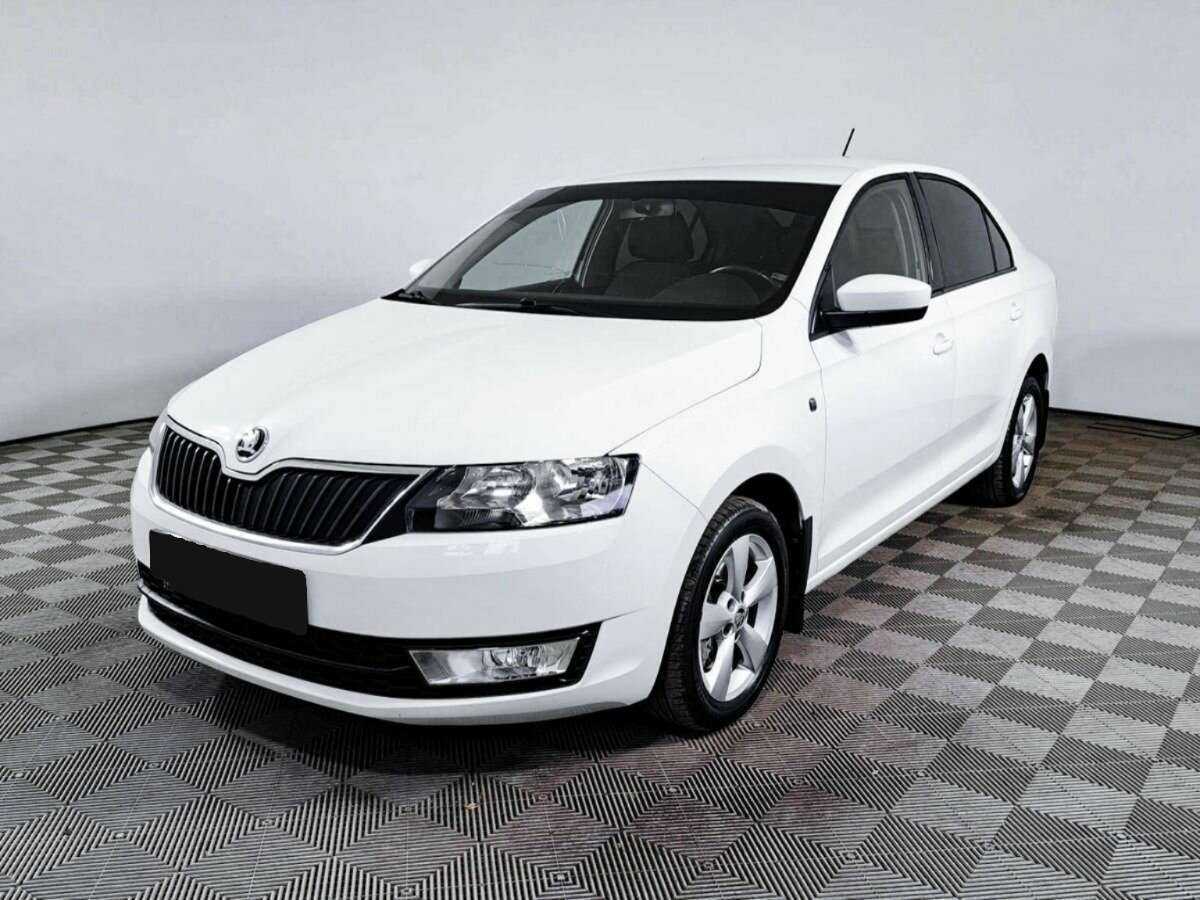 Купить Skoda Rapid с пробегом. Посмотреть фото